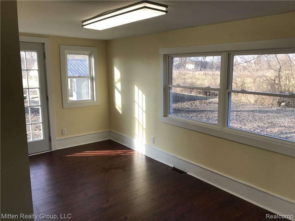 5080 Colf Road Carleton, MI 48117 - Photo 8 of 25