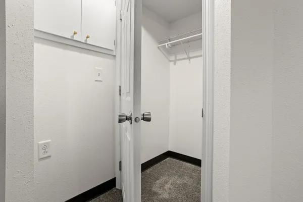 $312,000 | 1033-1035 27th Street North, Fargo, ND 58102