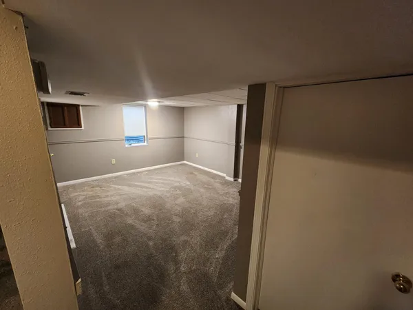 $312,000 | 1033-1035 27th Street North, Fargo, ND 58102