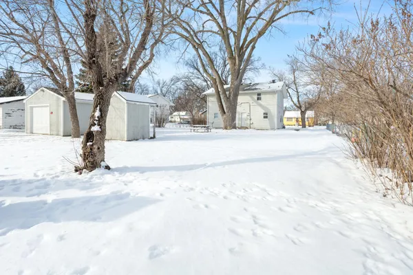 $312,000 | 1033-1035 27th Street North, Fargo, ND 58102