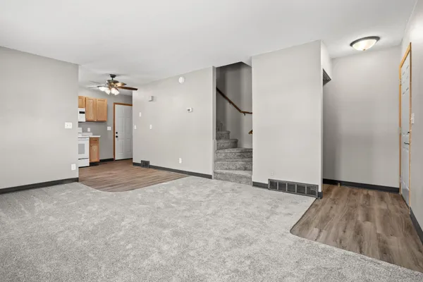 $312,000 | 1033-1035 27th Street North, Fargo, ND 58102