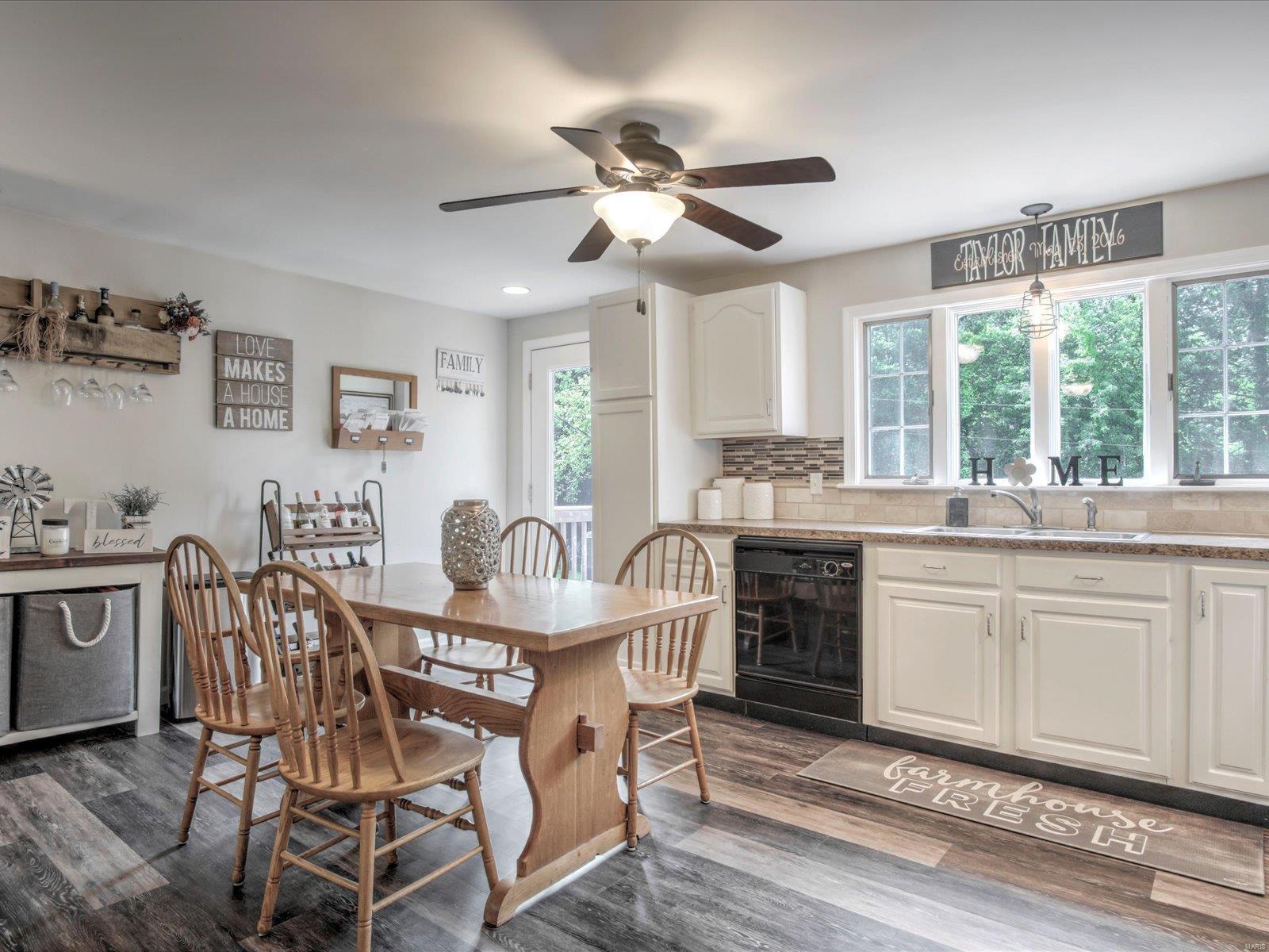 2640 Kk Road Waterloo, IL 62298 - Photo 8 of 20