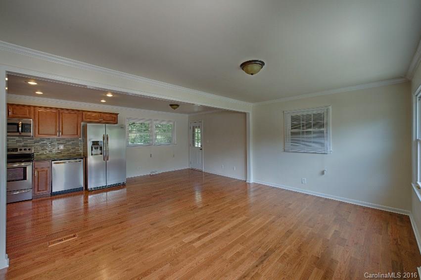 1716 Hoffman Road Gastonia, NC 28054 - Photo 3 of 18 Gallery Image 3