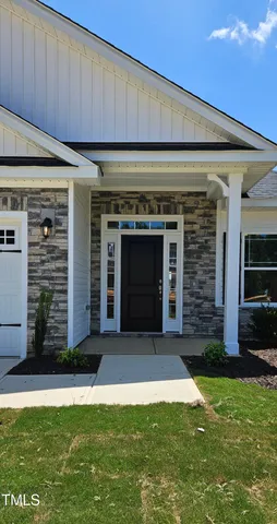 $366,200 | 16 Decatur Drive, Fuquay-Varina, NC 27526