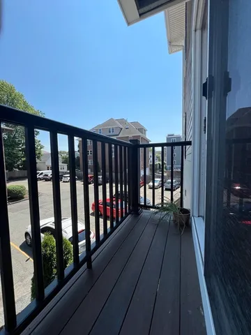 $649,000 | 160 School Street, Unit 31, Waltham, MA 02451