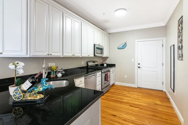 $649,000 | 160 School Street, Unit 31, Waltham, MA 02451