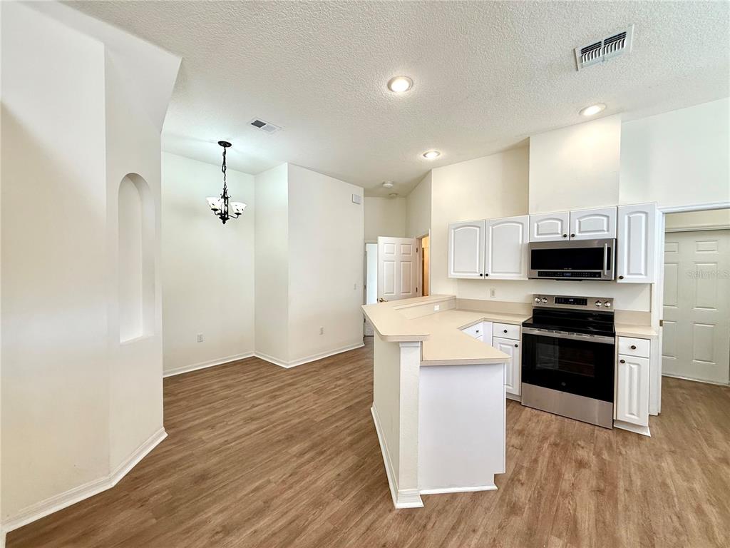 7451 Wimpole Drive New Port Richey, FL 34655 - Photo 8 of 32