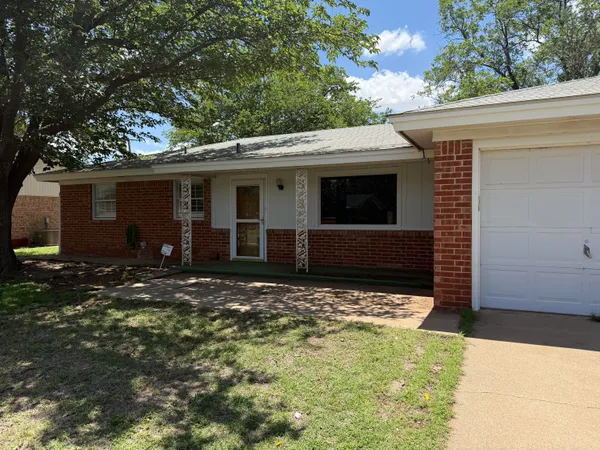 $169,950 | 6412 Avenue West, Lubbock, TX 79412