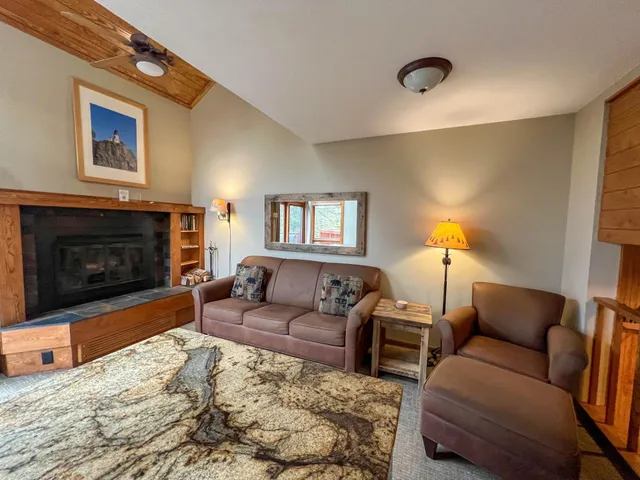 $449,000 | 529 Moose Mountain Drive, Lutsen, MN 55612