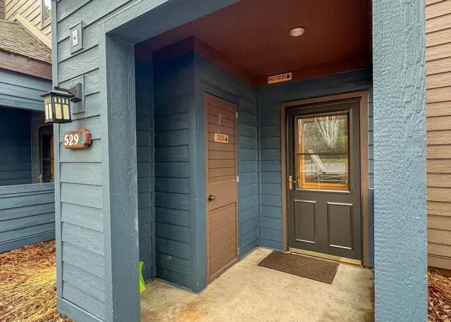 $449,000 | 529 Moose Mountain Drive, Lutsen, MN 55612