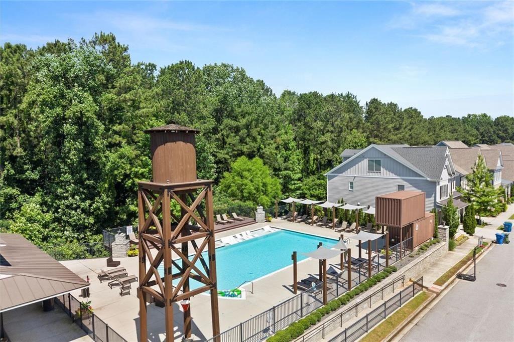 1910 Bay Line Lane Atlanta, GA 30318 - Photo 28 of 39