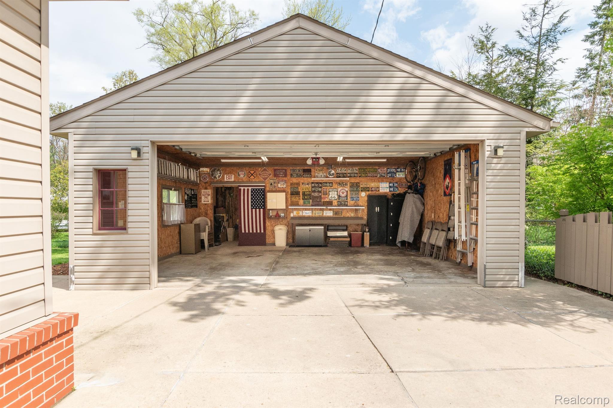 18180 Beverly Road Franklin, MI 48025 - Photo 12 of 58 Gallery Image 12