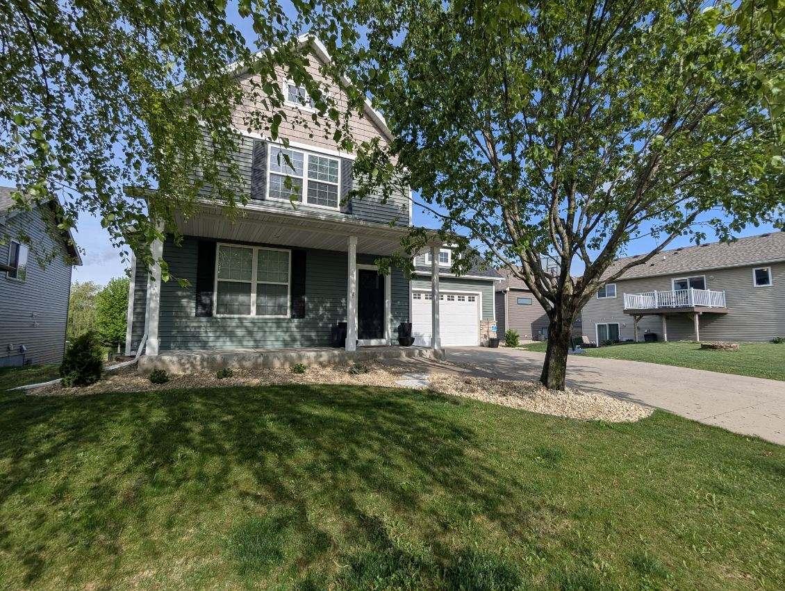 1411 Century Point Lane Northeast Rochester, MN 55906 - Photo 2 of 40