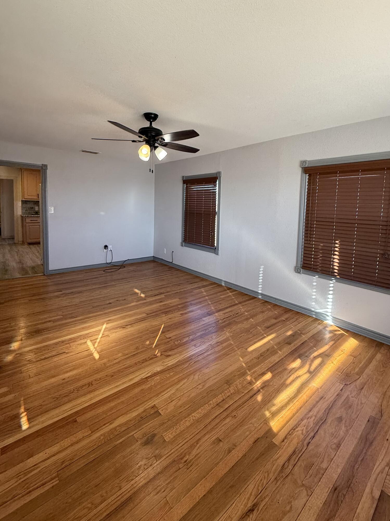 2550 Holland Road Levelland, TX 79336 - Photo 11 of 70 IMG_7032