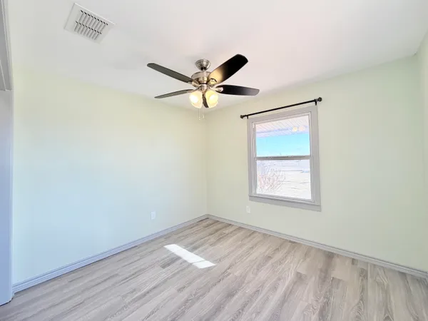 $325,000 | 2550 Holland Road, Levelland, TX 79336