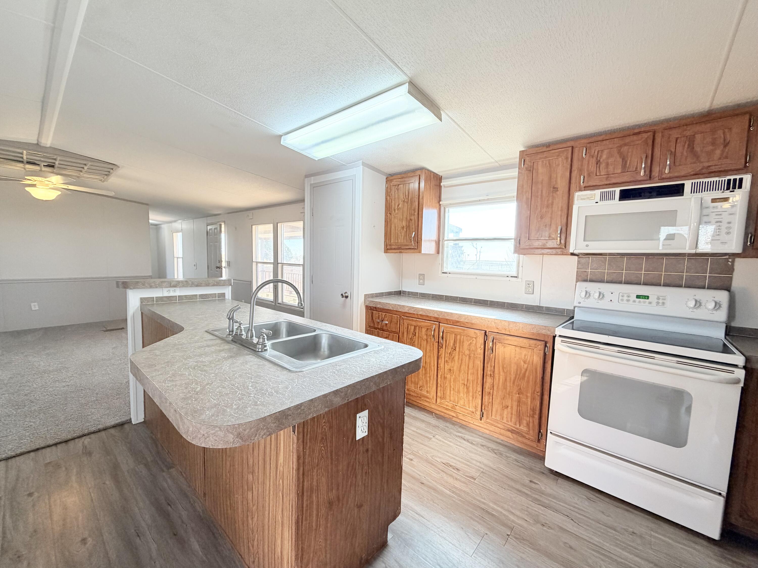 2550 Holland Road Levelland, TX 79336 - Photo 38 of 70 IMG_2485