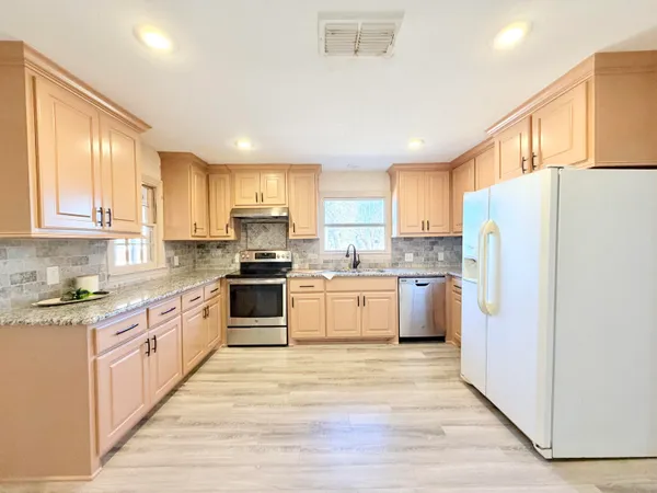 $325,000 | 2550 Holland Road, Levelland, TX 79336