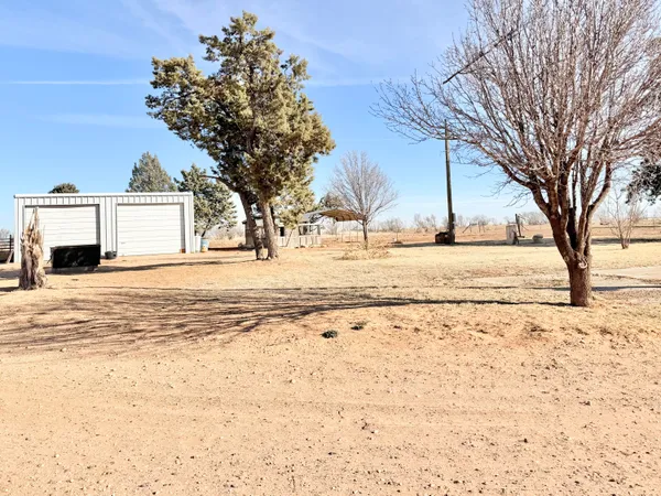 $325,000 | 2550 Holland Road, Levelland, TX 79336