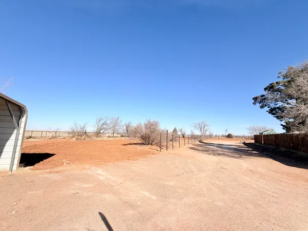 $325,000 | 2550 Holland Road, Levelland, TX 79336