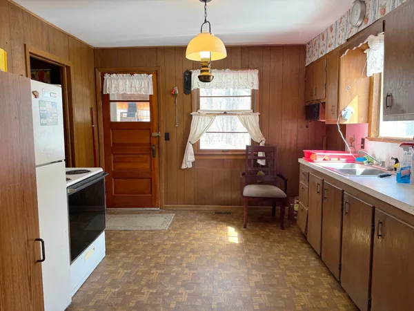$119,900 | 475 3rd Avenue South, Isle, MN 56342