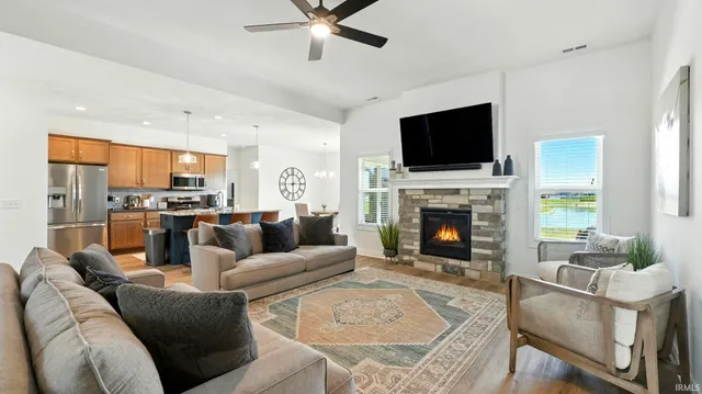 $399,900 | 1518 Lavante Cove, Fort Wayne, IN 46818