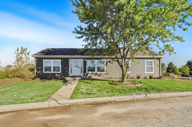 $250,000 | 6713 Albatross Drive, New Haven, IN 46806