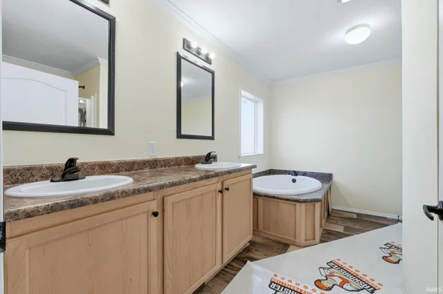 $250,000 | 6713 Albatross Drive, New Haven, IN 46806