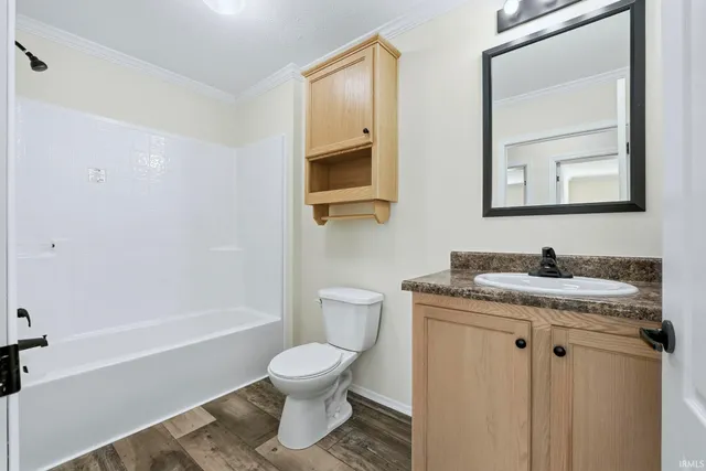 $250,000 | 6713 Albatross Drive, New Haven, IN 46806