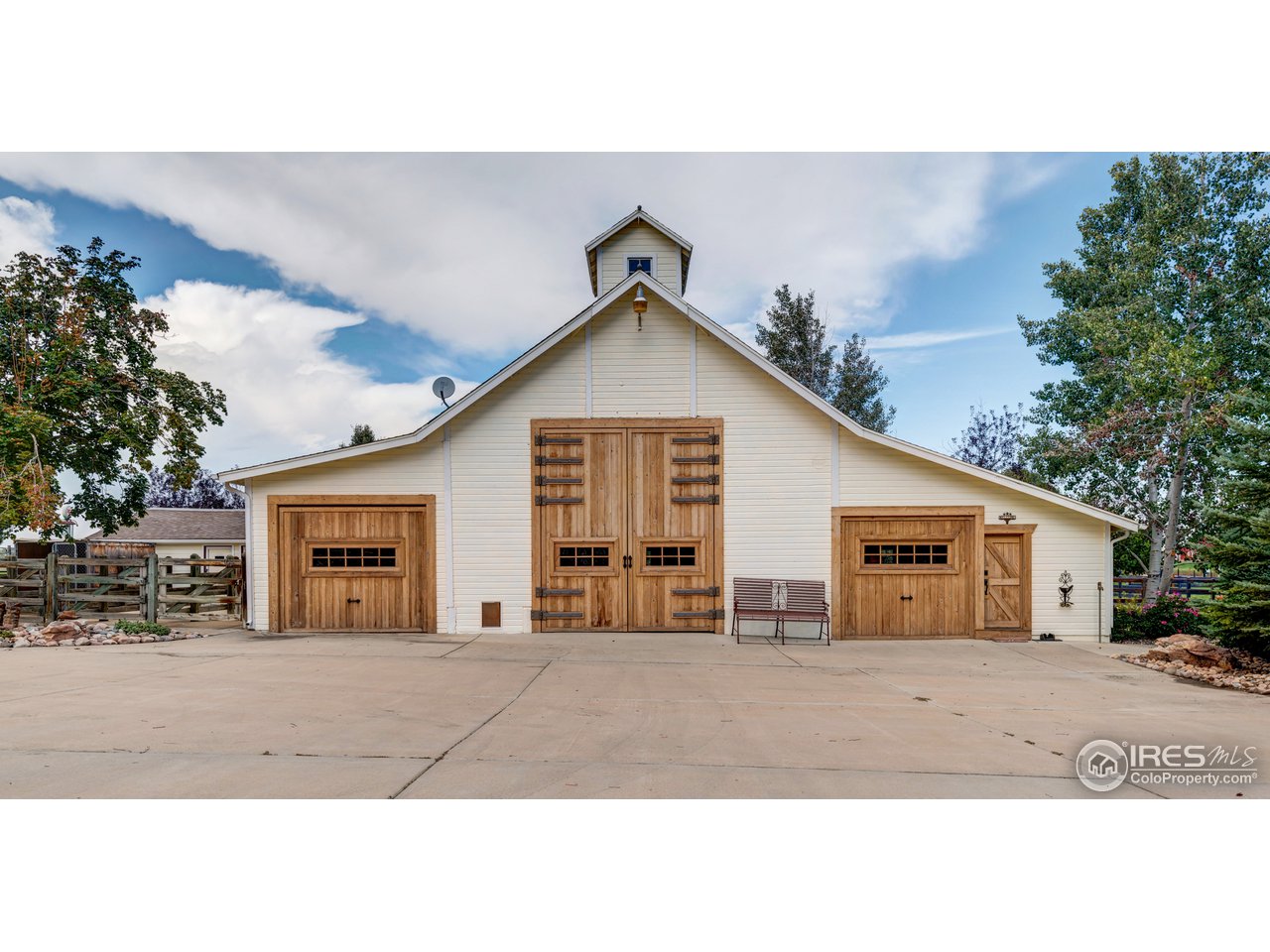 7247 East County Line Road Longmont, CO 80504 - Photo 2 of 40