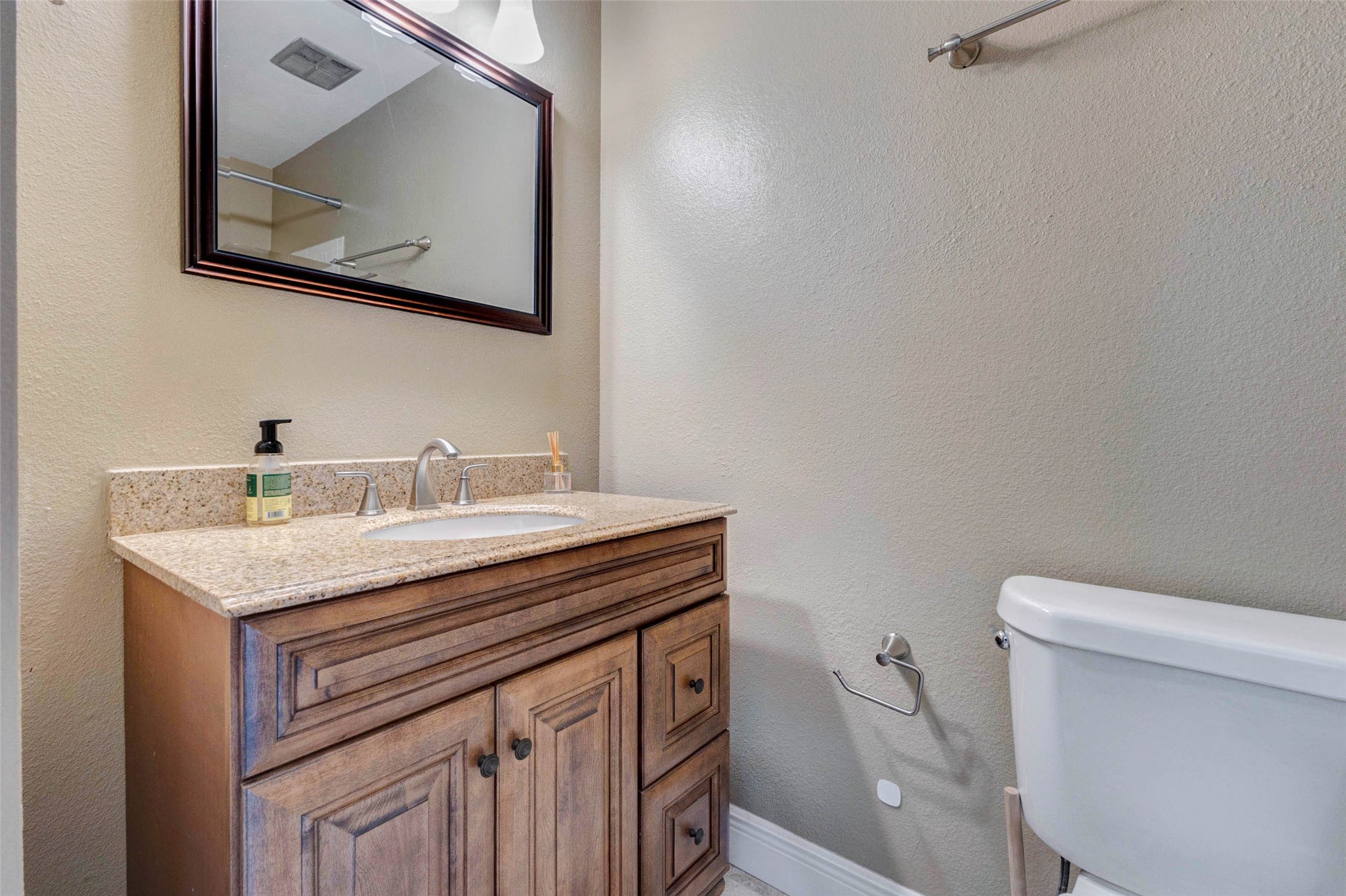 1212 Fairview Street, Unit A Houston, TX 77006 - Photo 22 of 25