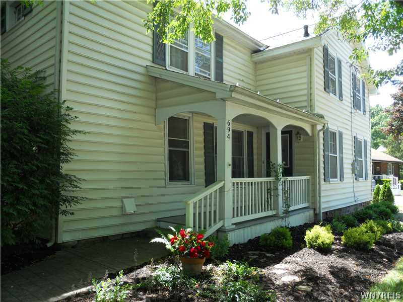 694 Ridge Road Lewiston, NY 14092 - Photo 1 of 1 Exterior Front.