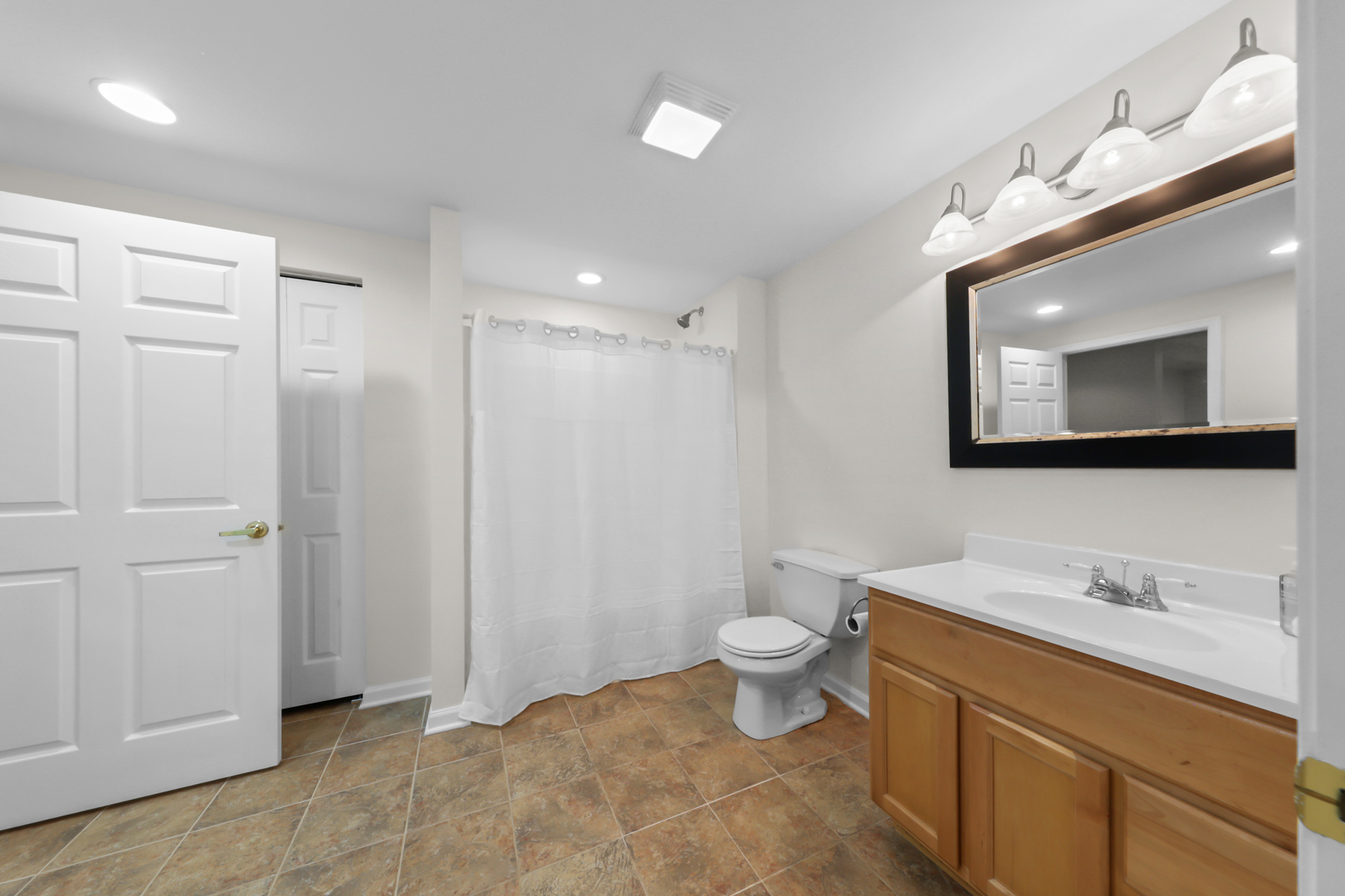 1223 Fox Run Seneca, IL 61341 - Photo 27 of 30