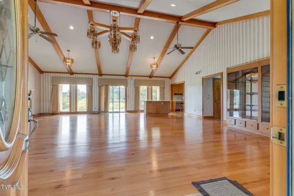 $825,000 | 6125 Old Jonesboro Road, Bristol, TN 37620