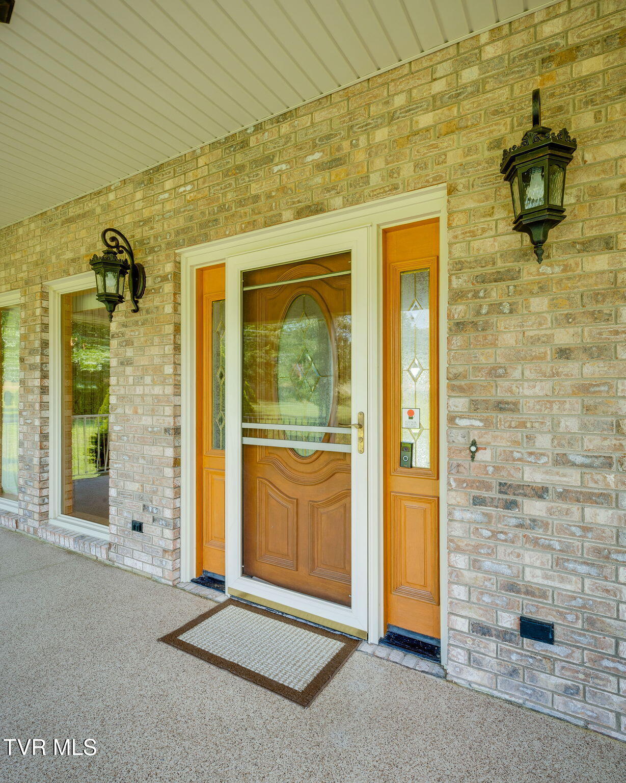 6125 Old Jonesboro Road Bristol, TN 37620 - Photo 9 of 50 005