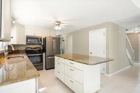 $739,900 | 7 Hundred Oaks Lane, Ashland, MA 01721