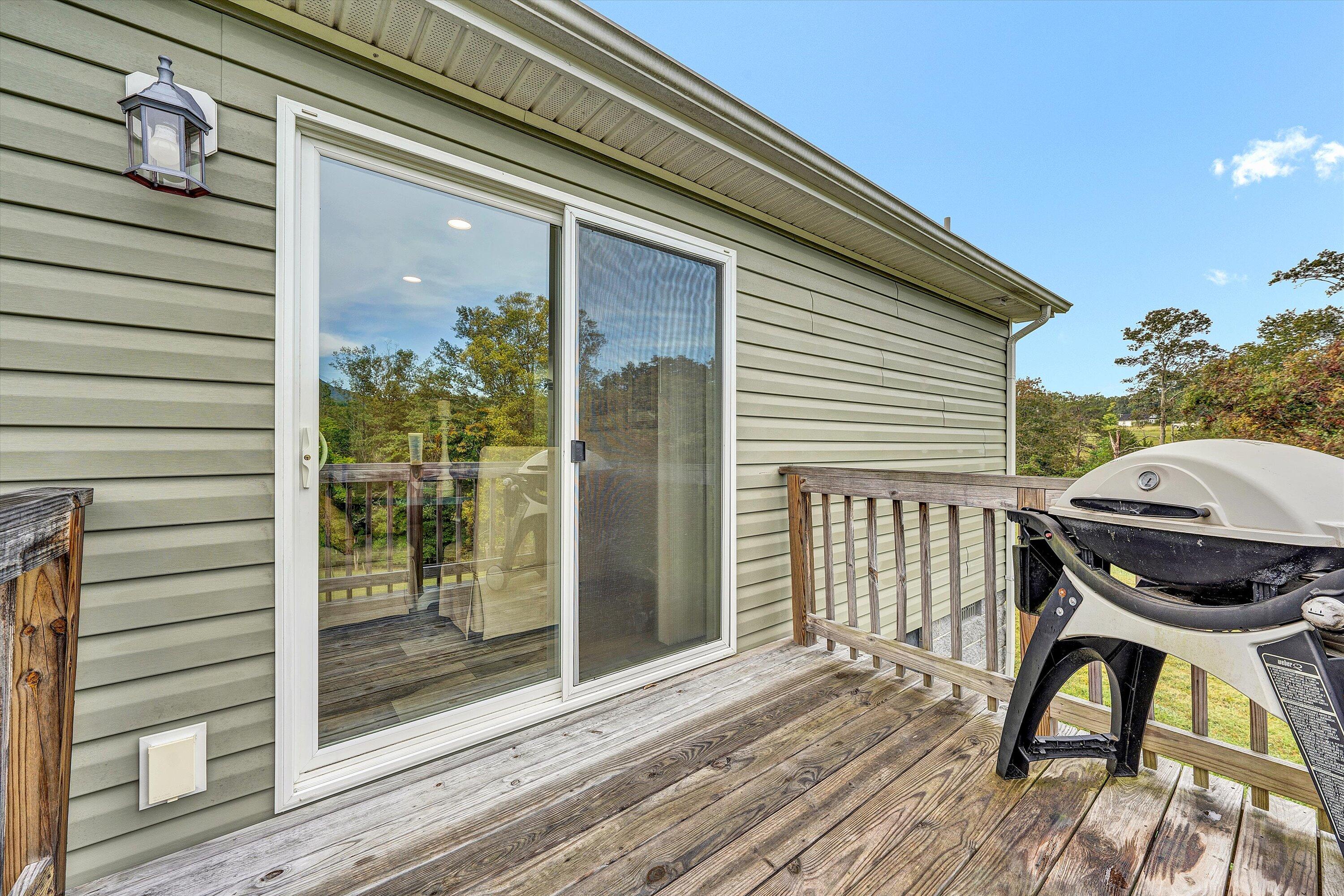 5093 Jordantown Road Vinton, VA 24179 - Photo 22 of 65 22-SGP-04920