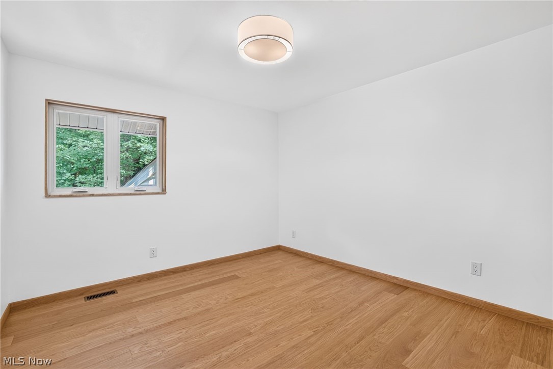 3866 Woodthrush Road Akron, OH 44333 - Photo 25 of 43