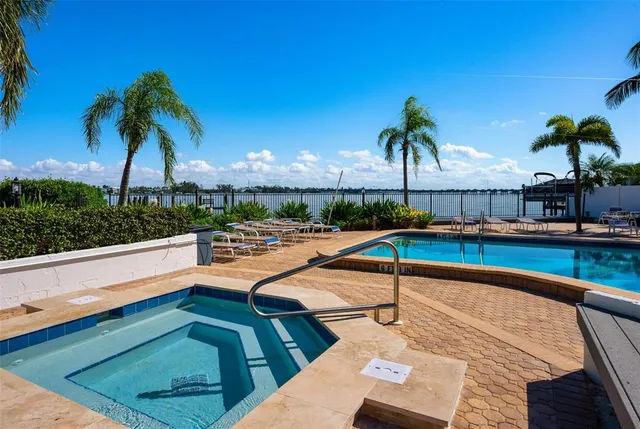 $799,000 | 1007 Gulf Drive North, Unit 208, Bradenton Beach, FL 34217