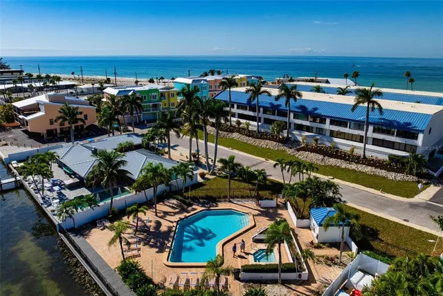 $799,000 | 1007 Gulf Drive North, Unit 208, Bradenton Beach, FL 34217