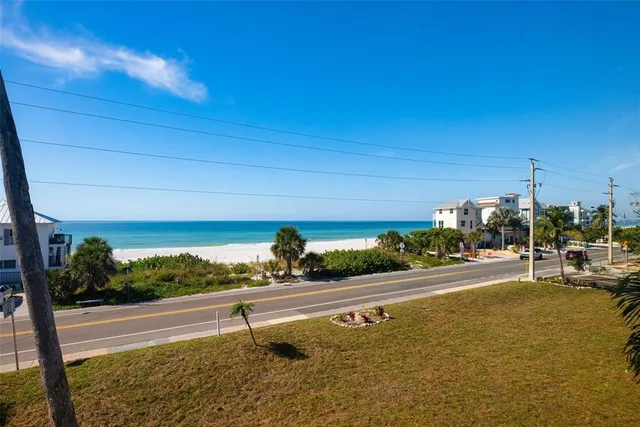 $799,000 | 1007 Gulf Drive North, Unit 208, Bradenton Beach, FL 34217