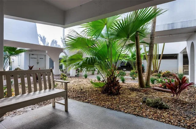 $799,000 | 1007 Gulf Drive North, Unit 208, Bradenton Beach, FL 34217