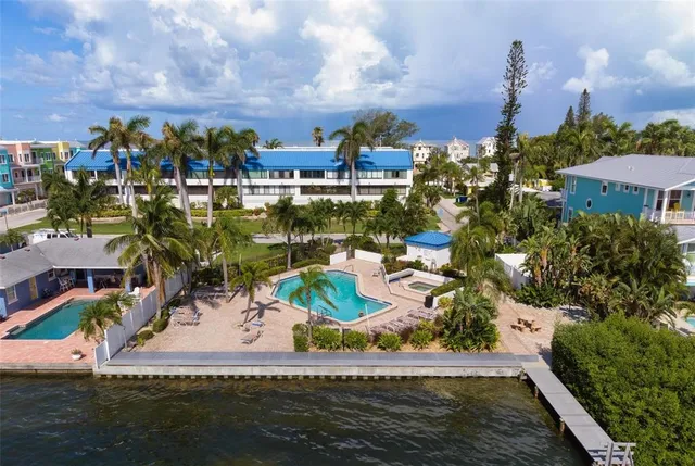 $799,000 | 1007 Gulf Drive North, Unit 208, Bradenton Beach, FL 34217