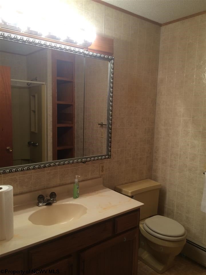 115 Georgetown Beverly, WV 26253 - Photo 15 of 20 Gallery Image 15