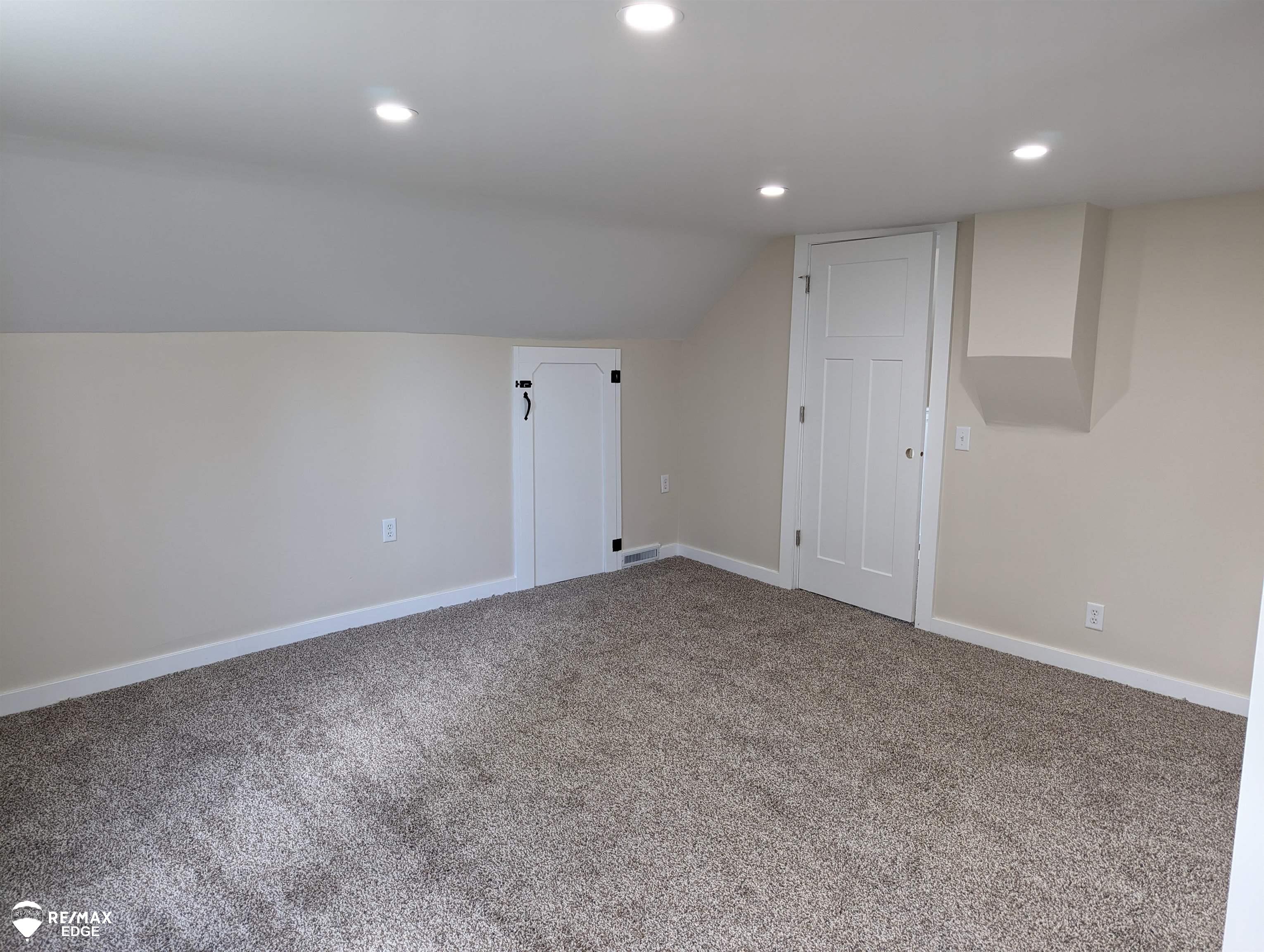 8250 Bell Road Birch Run, MI 48415 - Photo 41 of 86