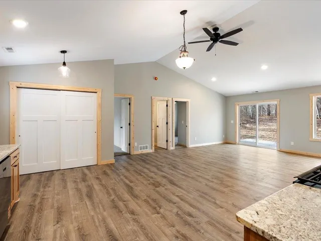 $375,000 | 31687 Summer Drive, Breezy Point, MN 56472