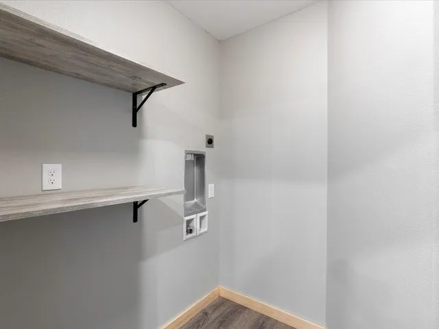 $375,000 | 31687 Summer Drive, Breezy Point, MN 56472