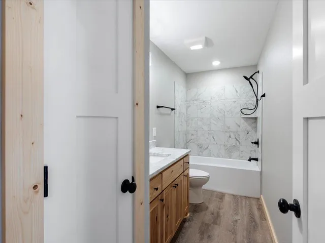 $375,000 | 31687 Summer Drive, Breezy Point, MN 56472