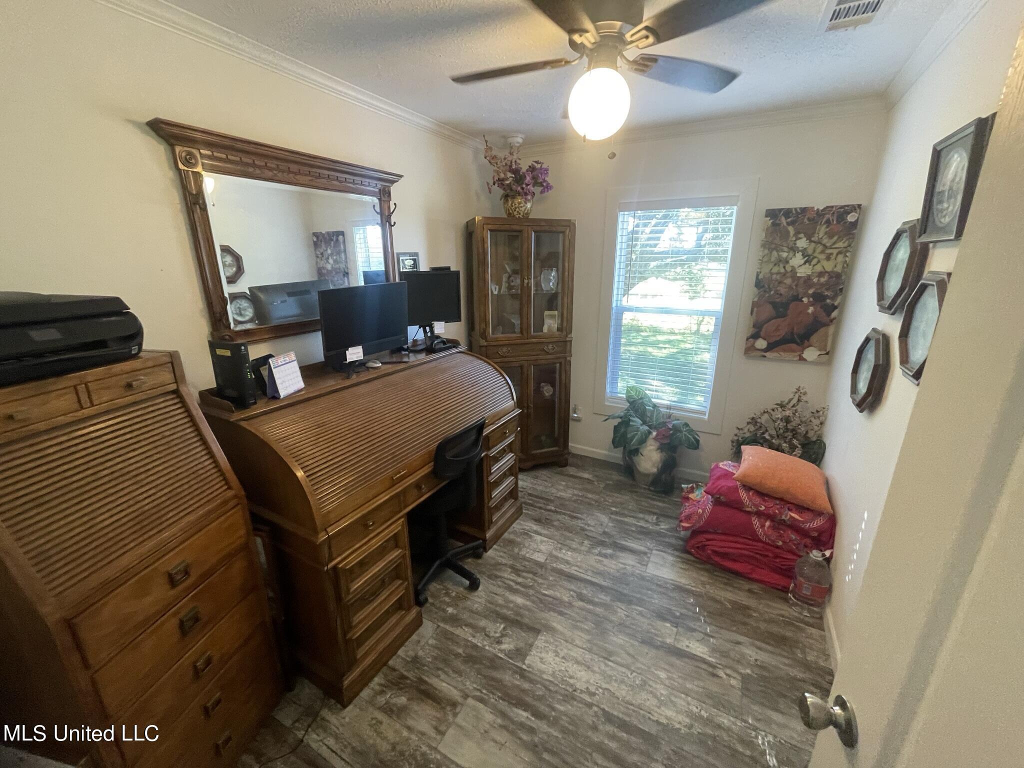 16431 Moran Road Gulfport, MS 39503 - Photo 7 of 22 IMG_7251