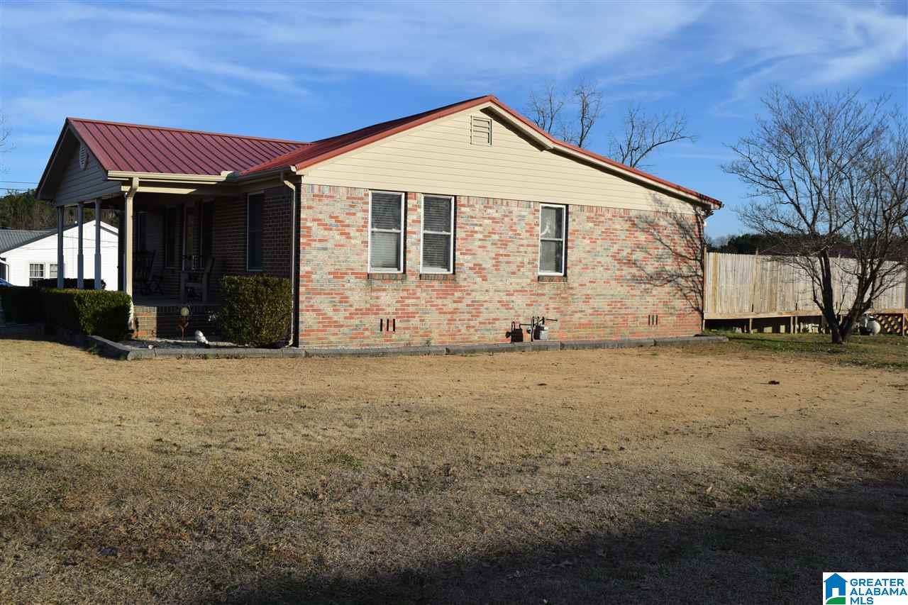 1421 Sugar Ridge Road Morris, AL 35116 - Photo 3 of 36