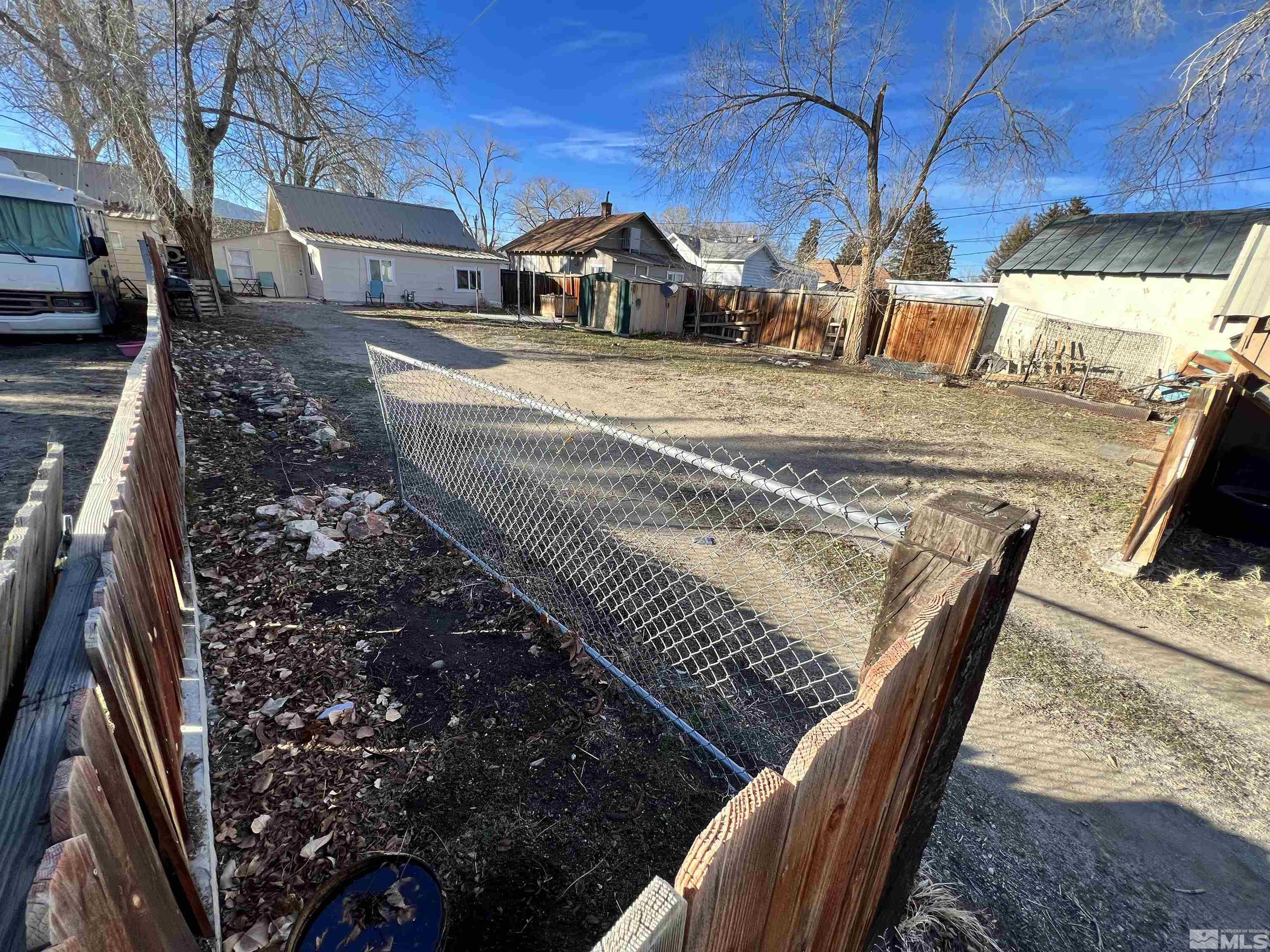 220 South Nevada Street, Unit 3 Yerington, NV 89447 - Photo 16 of 39 a view of a back yard of the house